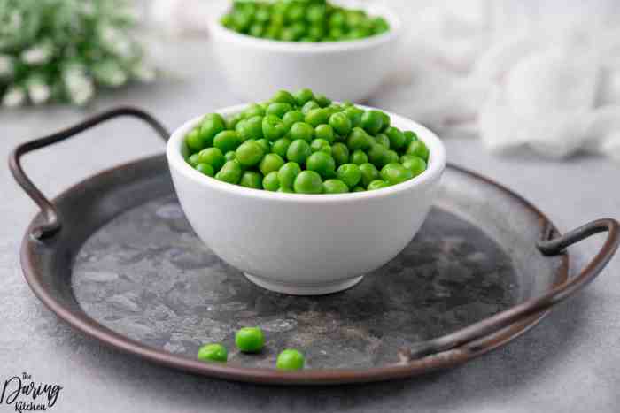 How to cook fresh peas southern style