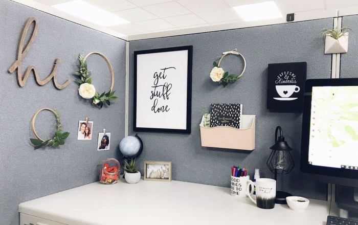 How to decorate a boring office cubicle