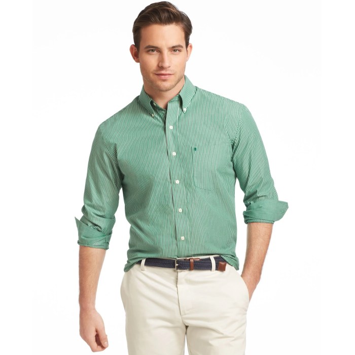 Pastel green mens dress shirt – Stylish and versatile fashion choice