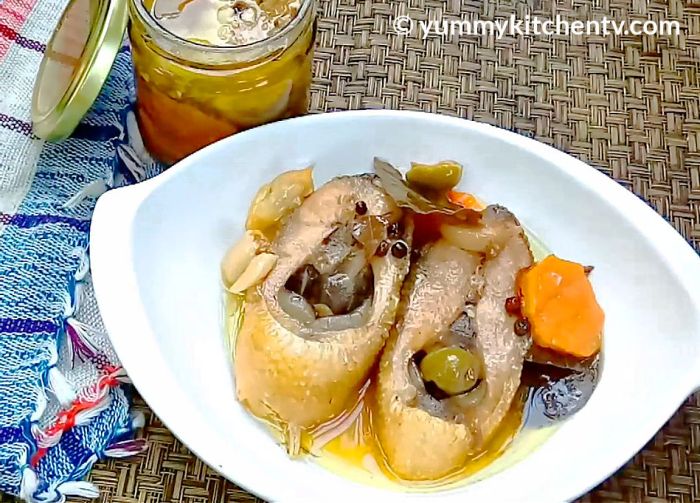 Spanish style bangus sardines oil choose board recipe