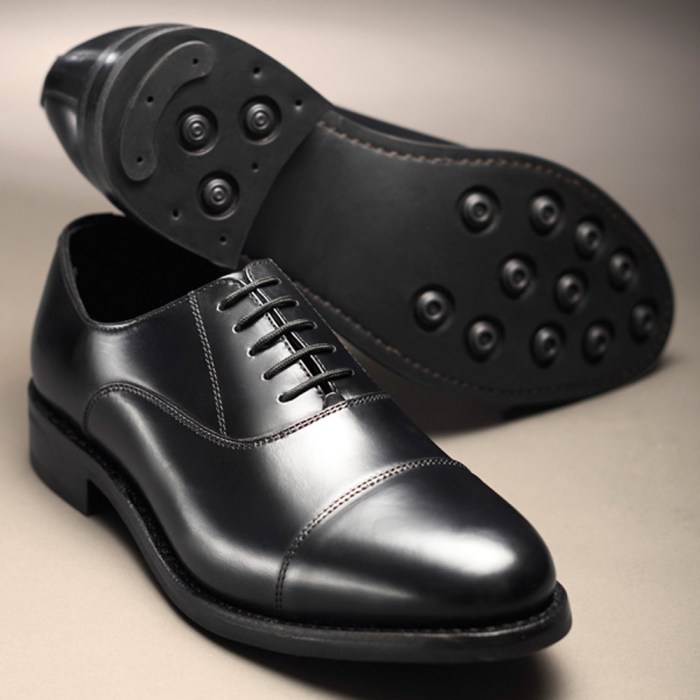 Mens Dress Shoes Leather or Rubber Sole